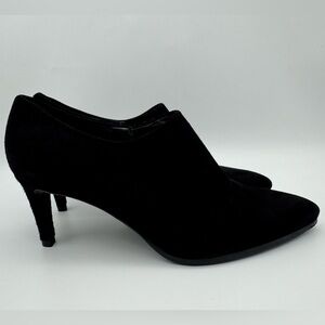 STUART WEITZMAN Women's “Standin” Black Suede Ankle Booties – Size 6.5 M